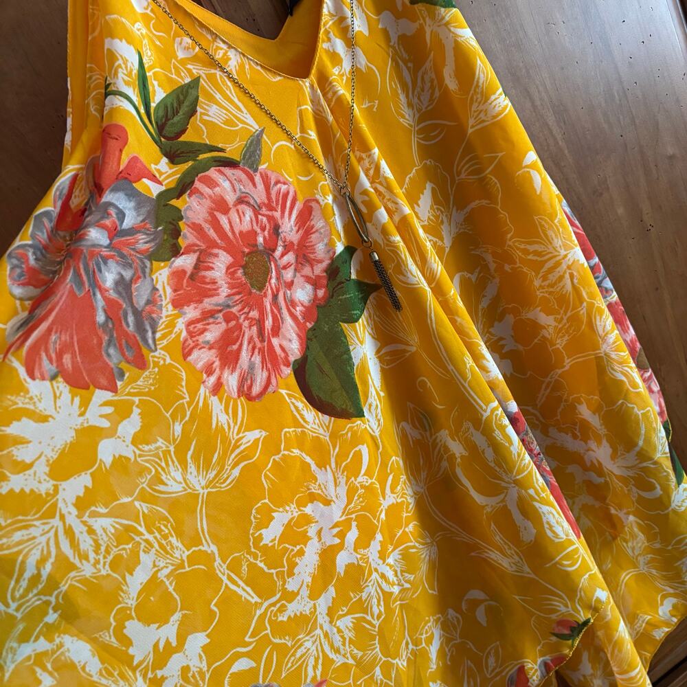 Unique Spectrum sunshine floral flowy tank top asymetrical hi low 2x plus - Picture 5 of 15